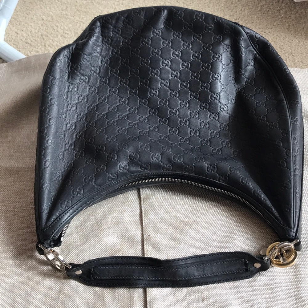 Authentic Gucci purse